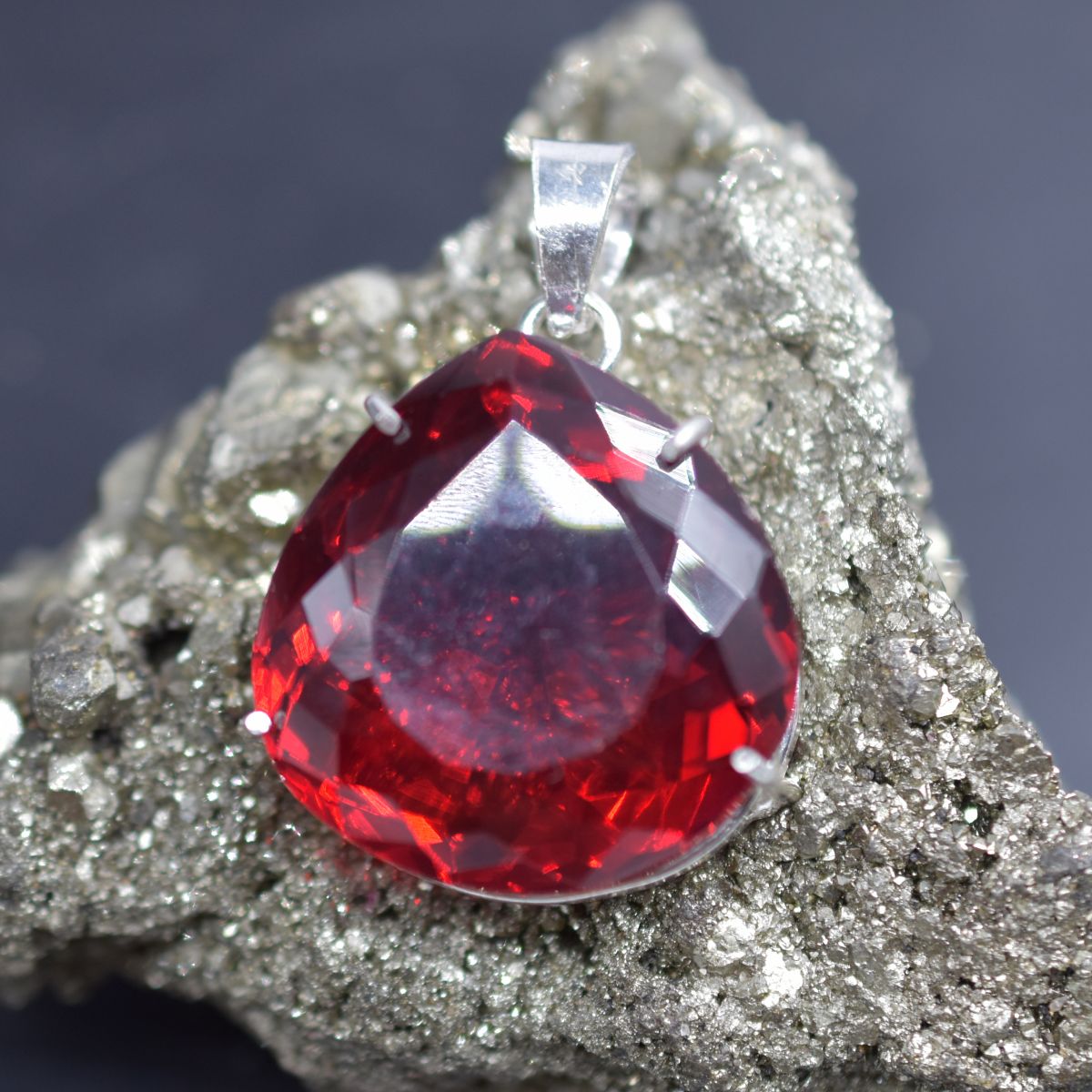 Certified 109.95 Ct Red Topaz Pear 925 Sterling Silver Natural Gem Pendant