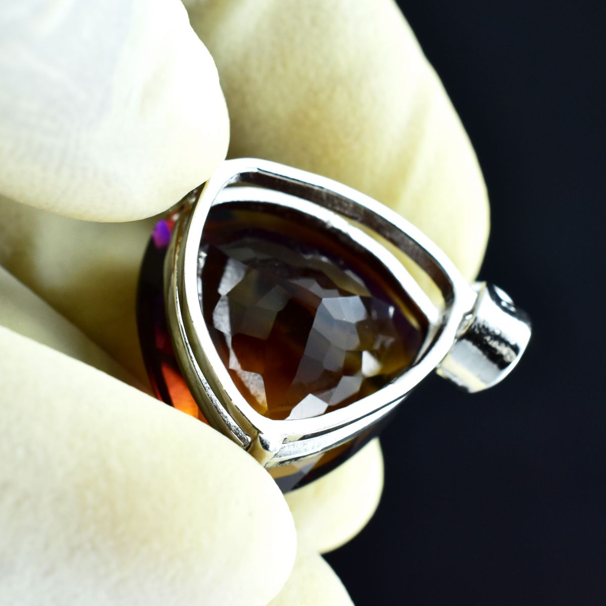 Beautiful Bi Color Ame trine Pendant 39.5 Ct 925 Sterling Silver CERTIFIED Gems