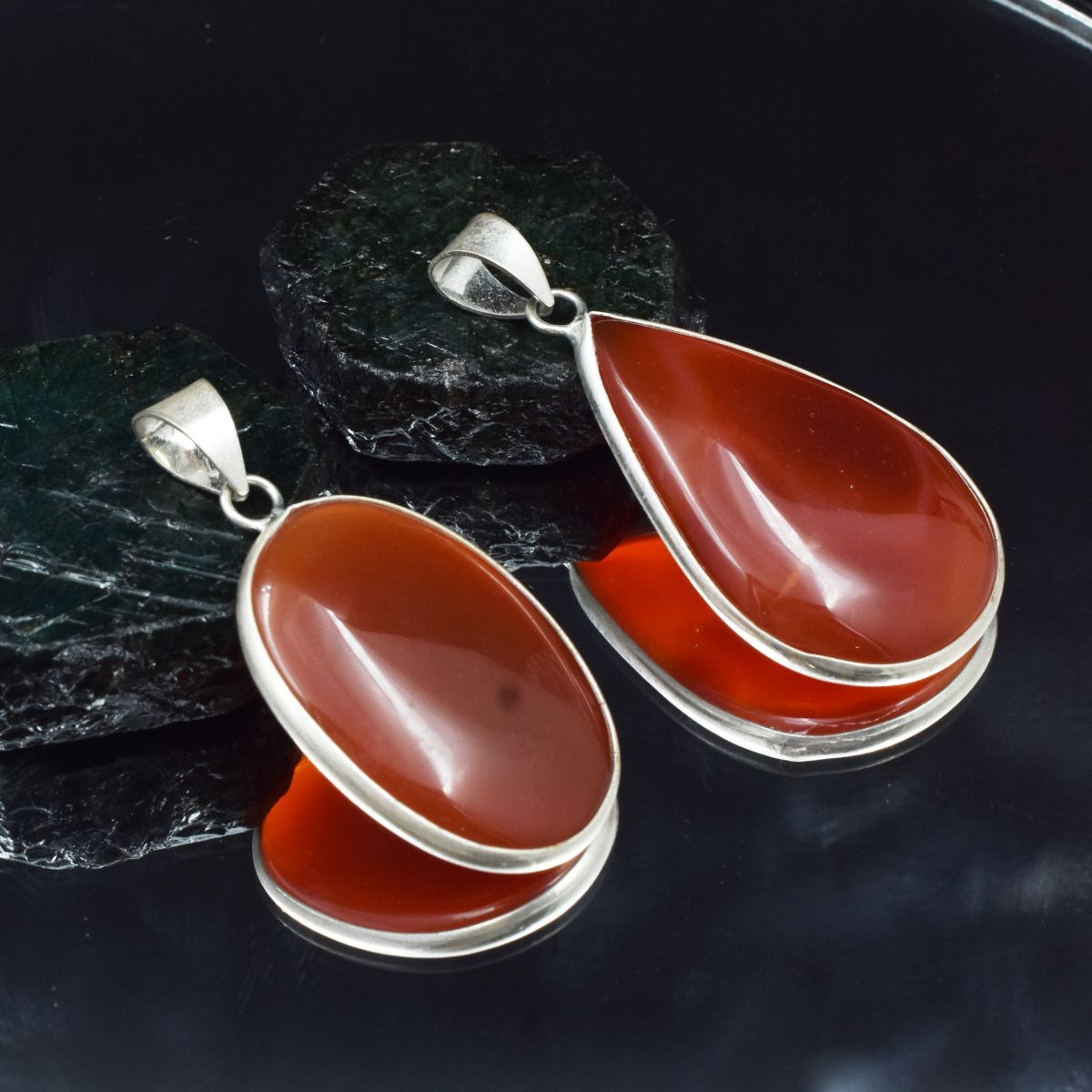 handmade onyx pendant