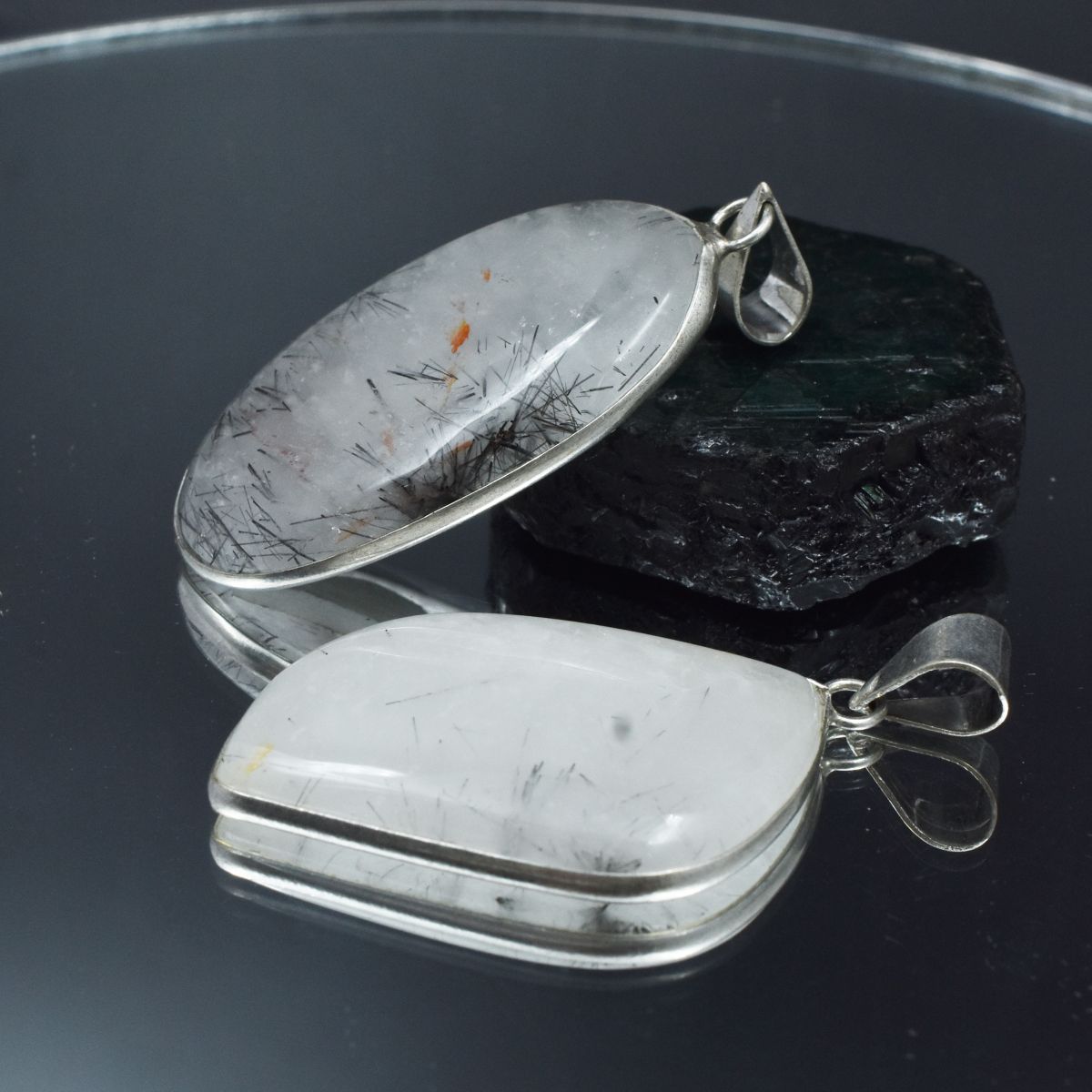 silver gemstone pendant India