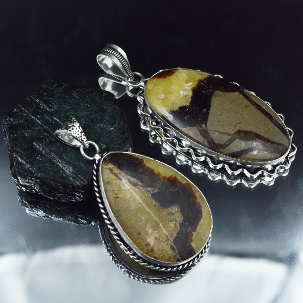 140 Ct Septarain Oval Cut 925 Silver Pendant Healing Stone Gemstone CERTIFIED