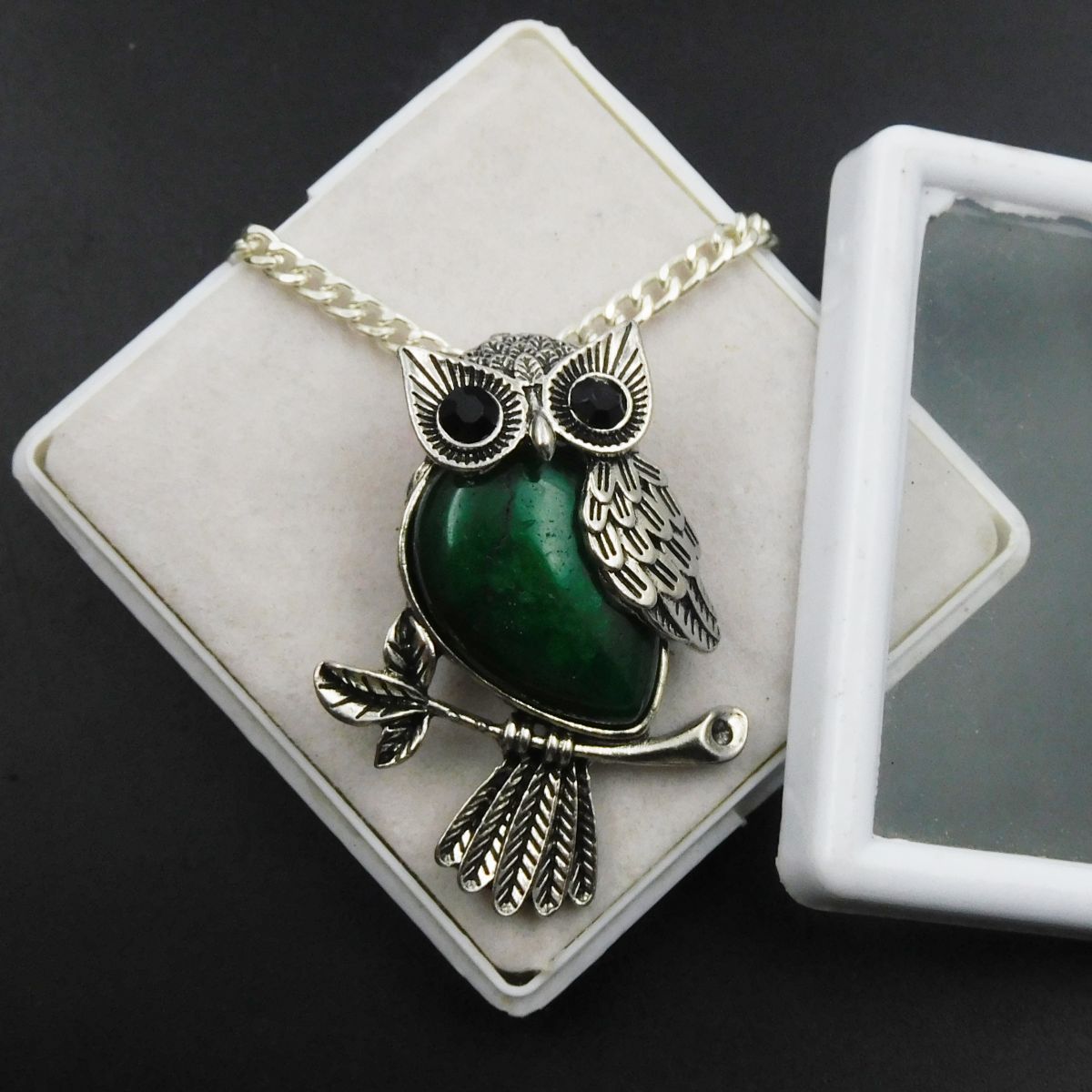 jade pendant for women