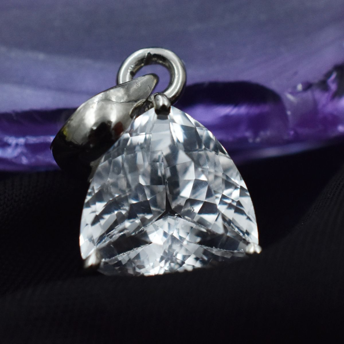 sterling silver sapphire pendant