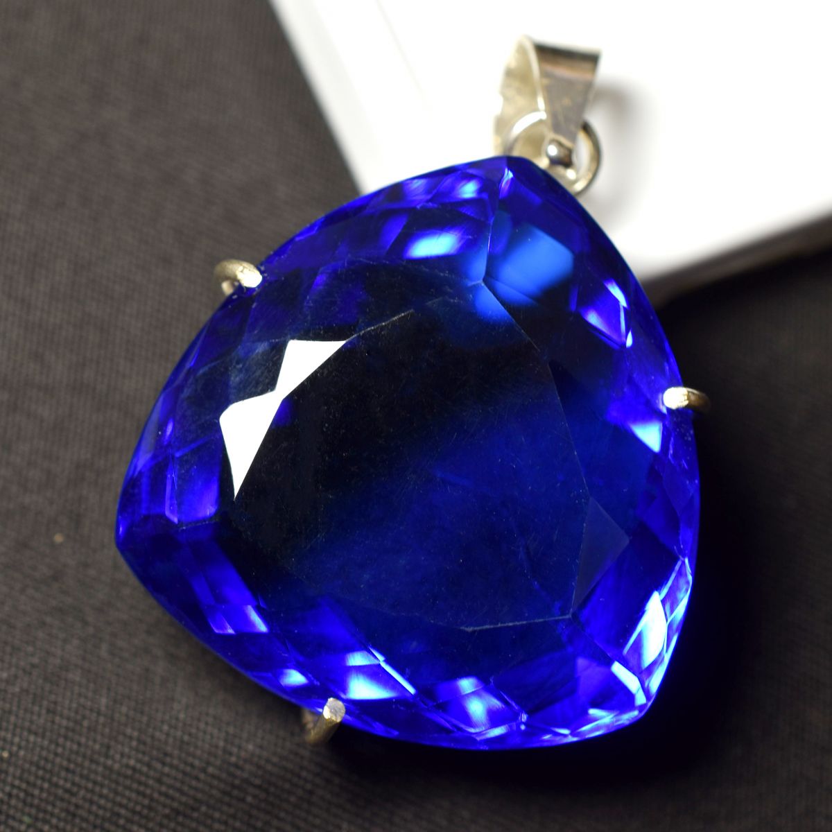 Lab-Created 139 Ct Trillion Topaz 925 Sterling Silver Pendant Gemstone CERTIFIED