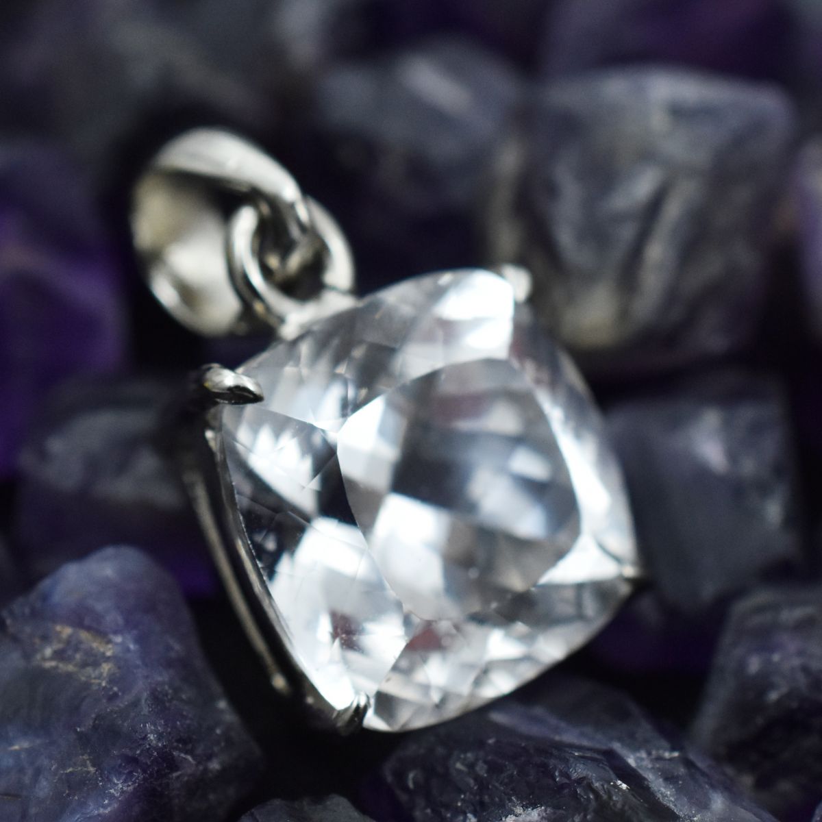 handmade sapphire pendant