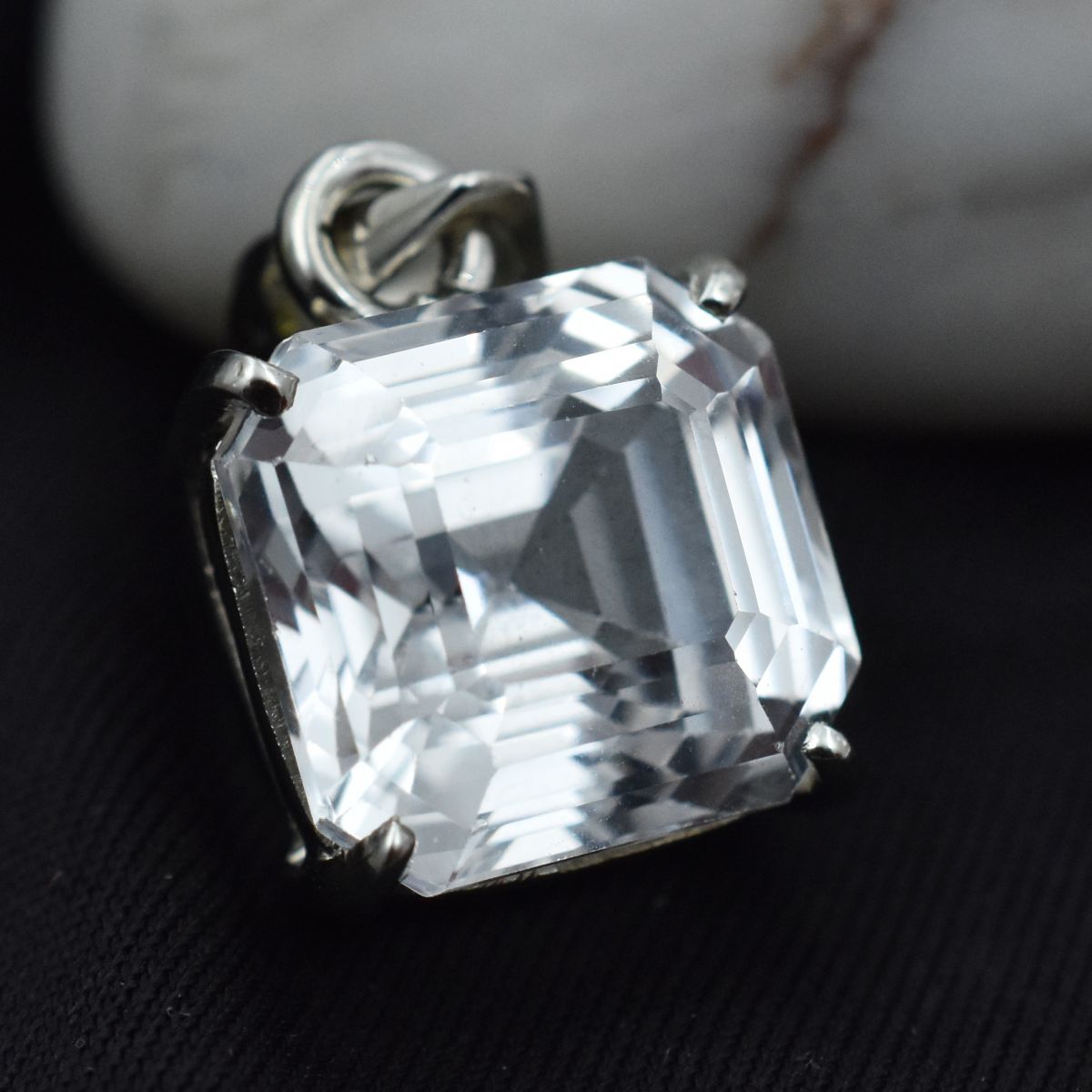 handmade sapphire pendant