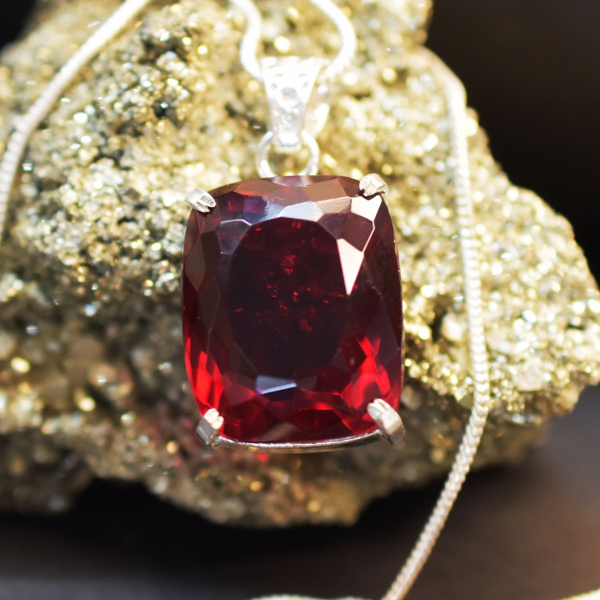 sterling silver topaz pendant