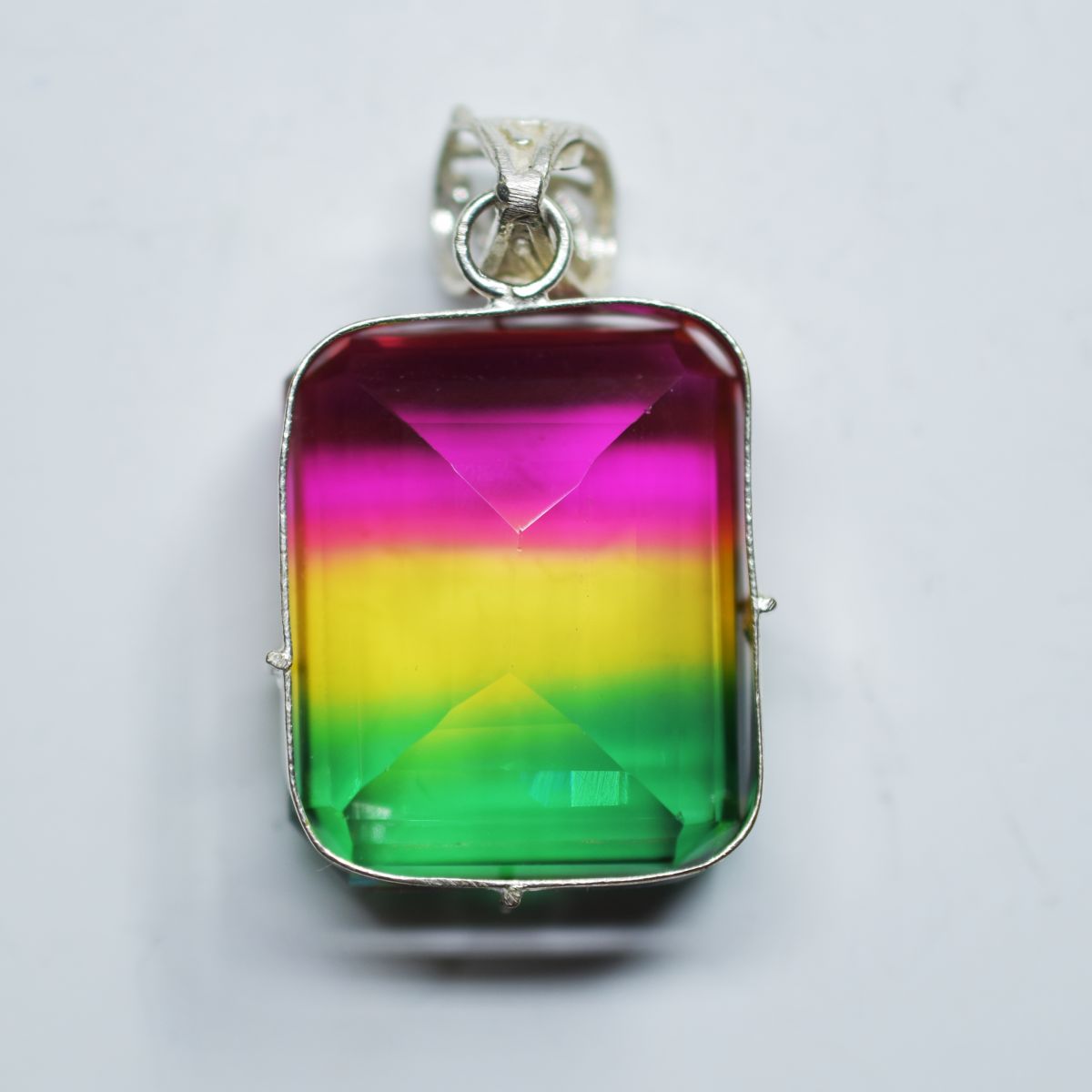 silver emerald pendant India