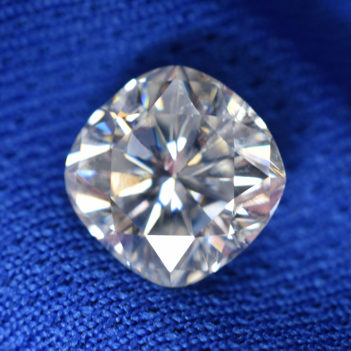 CERTIFIED Moissanite 3x3 MM VVS1 D Color Pair Square Cushion Cut 2 Pcs Gemstone