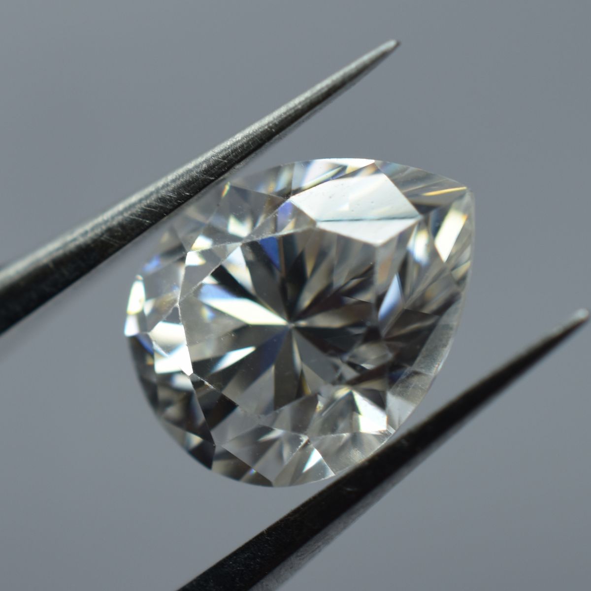 CERTIFIED Moissanite Pear Shape Loose Gemstone 13x9 MM VVS1 D Color 1 Pcs