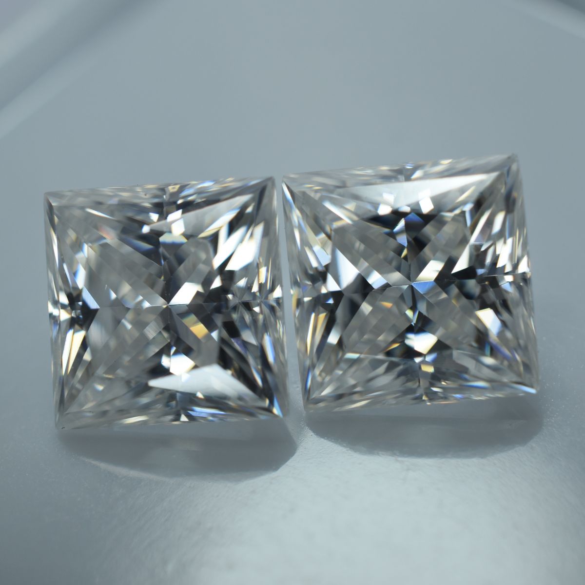 Moissanite 2 Pcs CERTIFIED Gemstone 7.5x7.5 MM VVS1 D Color Pair Of Square Cut