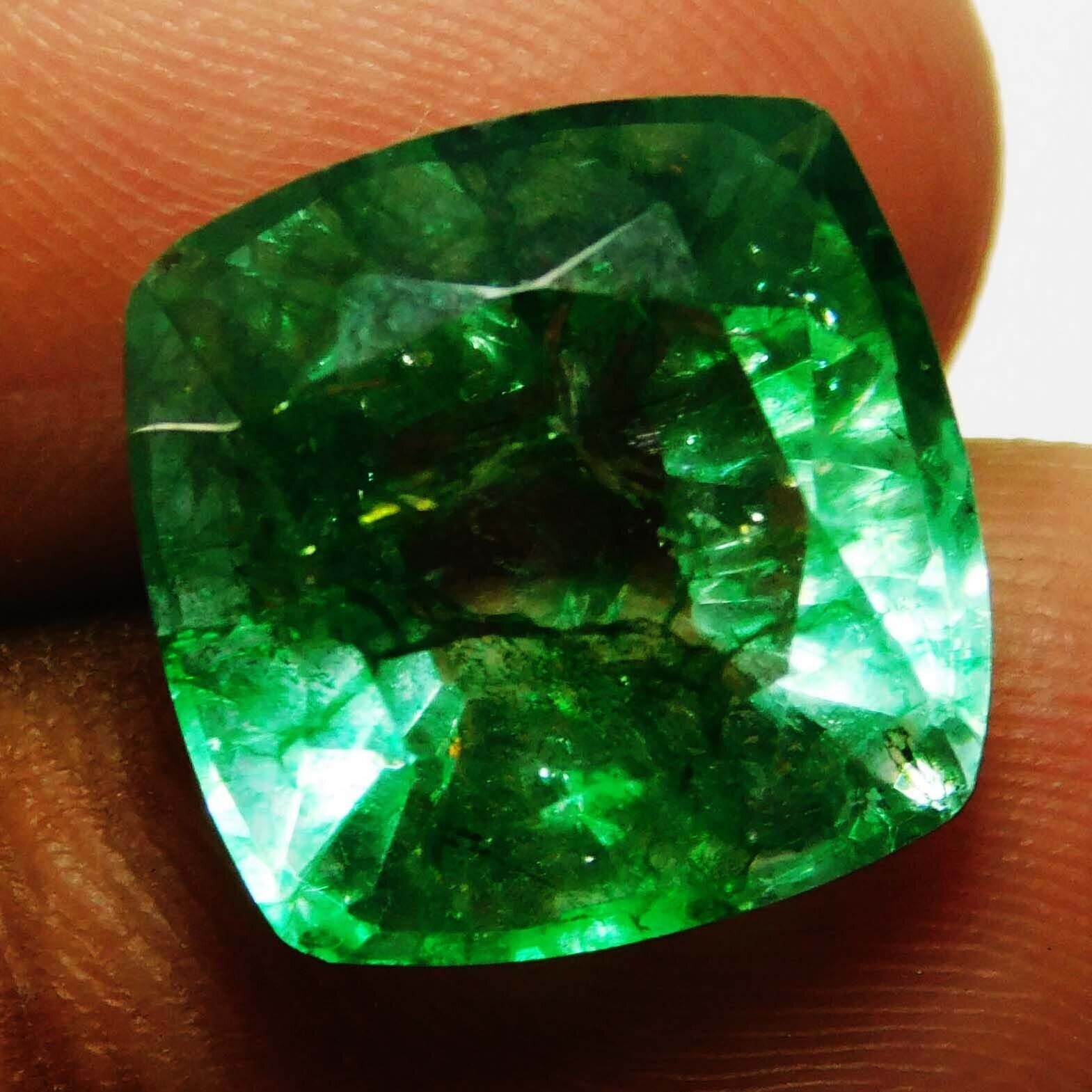 Natural EMERALD Green 8.16 Ct CERTIFIED Loose Gemstone SQUARE CUSHION Cut