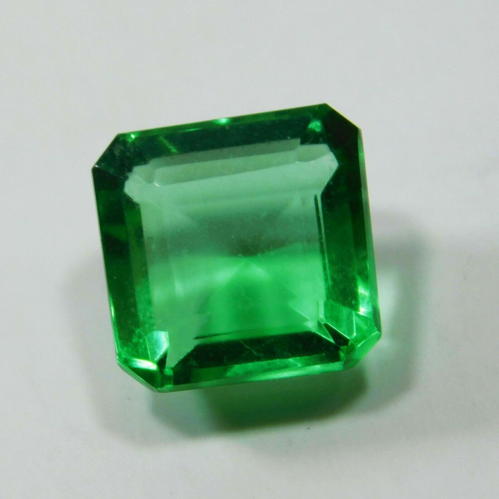 Natural Certified Green Peridot Square Shape 6.75 ct Loose Gemstone