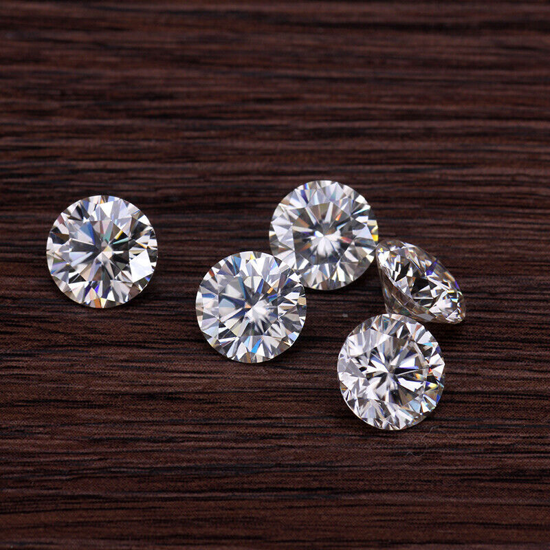 18 PCS Moissanite Gemstone Certified VVS1 D Color Round Excellent Cut 2.50 MM