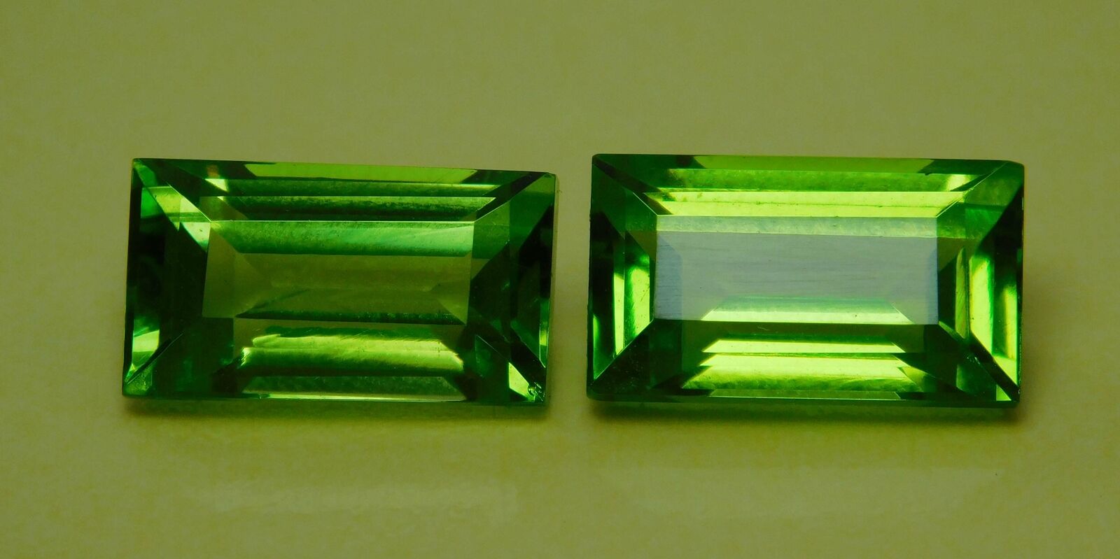 19.00 Ct Natural PERIDOT Faceted CERTIFIED Amazing Gems Green EMERALD Cut Pair