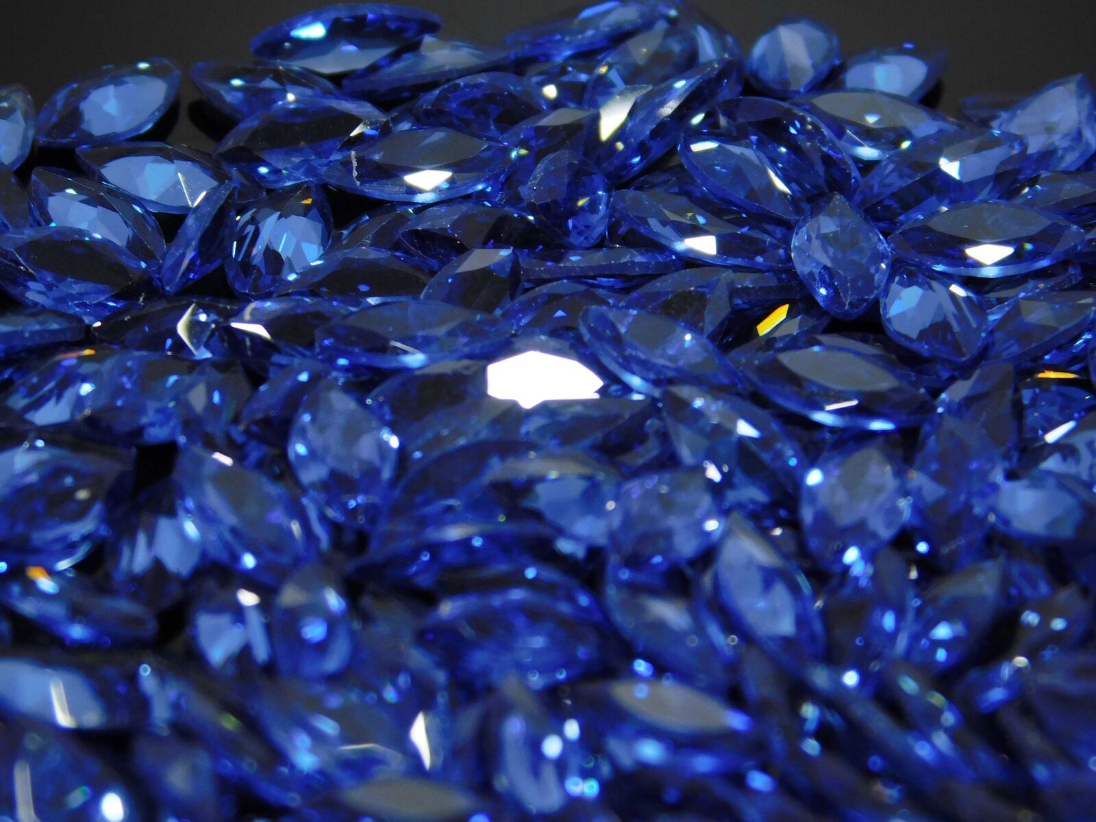 1 Pcs Natural CERTIFIED Loose Gemstones Blue Sapphire Marquise shape 7x5 mm