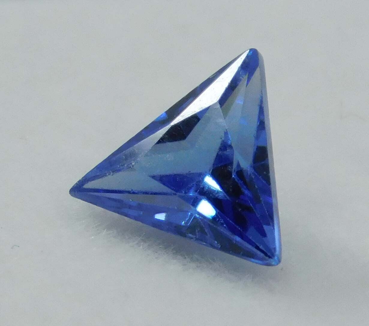 1 Pcs Natural CERTIFIED Sapphire Blue Trillion Cut 5x5 mm Loose Gemstones