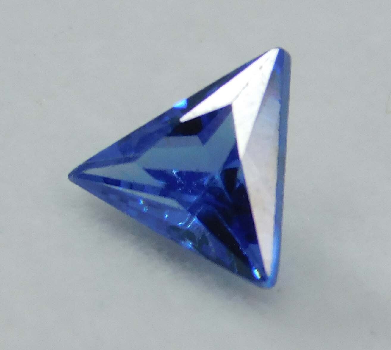 1 Pcs Natural CERTIFIED Sapphire Blue Trillion Cut 5x5 mm Loose Gemstones