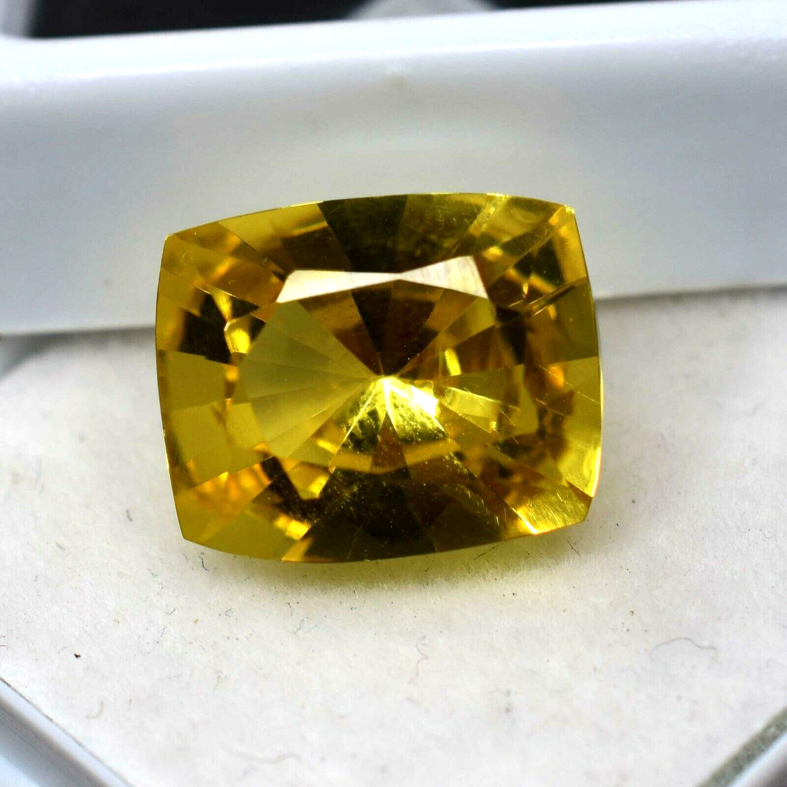 Precious Yellow SAPPHIRE 10.59 Ct Natural Cushion Cut Loose Gemstone CERTIFIED