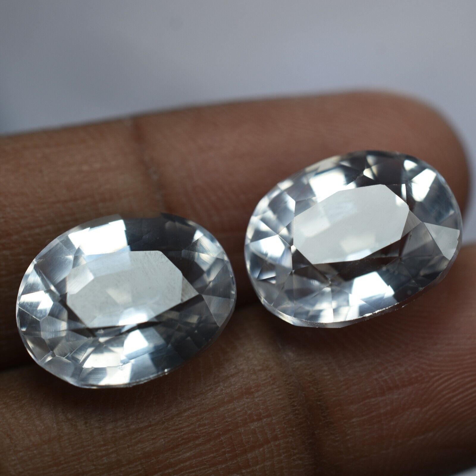 16 Ct Natural White Ceylon Sapphire CERTIFIED Oval Shape Loose Gemstone Pair