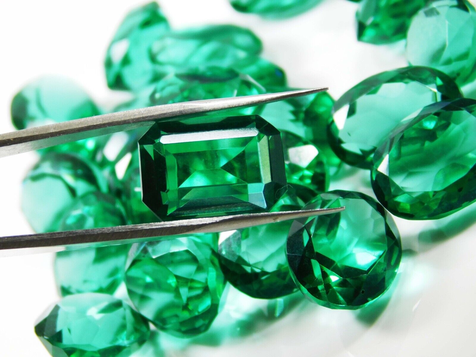 100 Ct Lab- Created GREEN Emerald Mix Cut CERTIFIED Loose Gemstone Lot