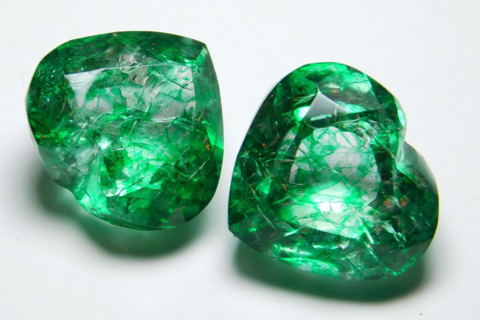 18.26 Ct Top Rich Green Natural Emerald Heart Cut CERTIFIED Loose Gemstone Pair