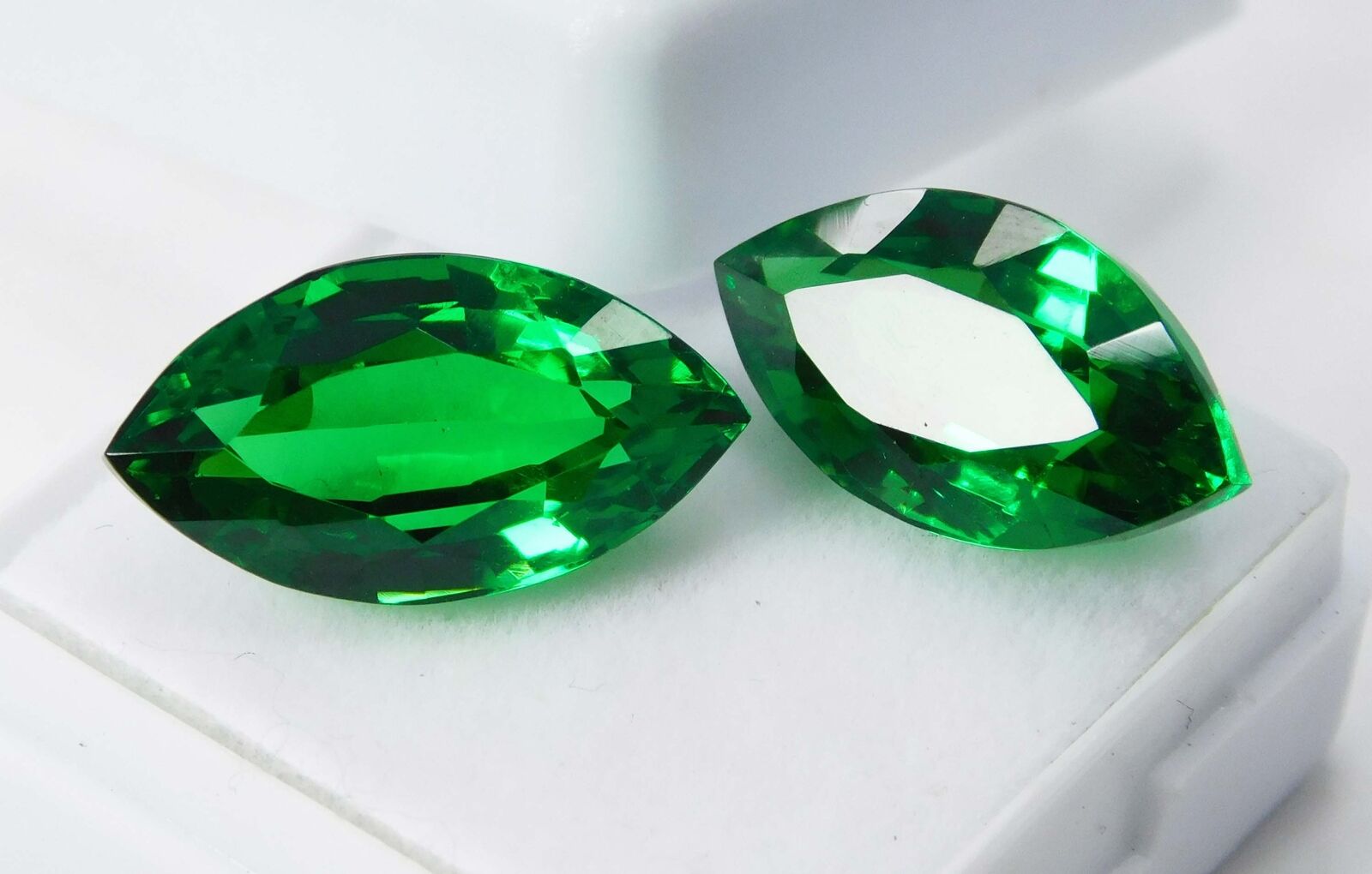 Natural TOURMALINE Green 20.00 Ct CERTIFIED Marquise Shape Loose Gemstones Pair