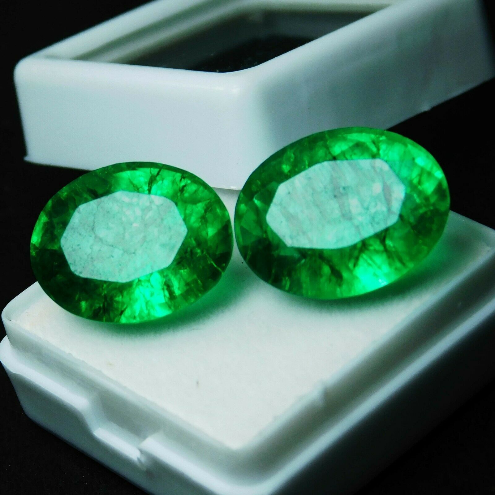 Precious Natural AAA+ Emerald Green Oval Pair 16 Ct Loose Gemstone CERTIFIED