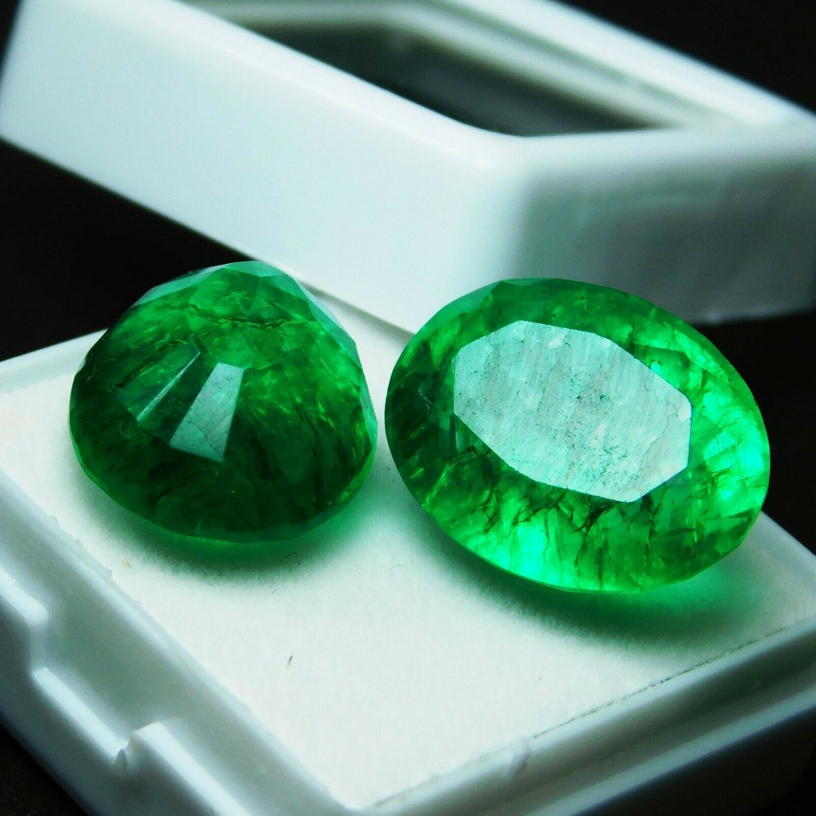 Precious Natural AAA+ Emerald Green Oval Pair 16 Ct Loose Gemstone CERTIFIED