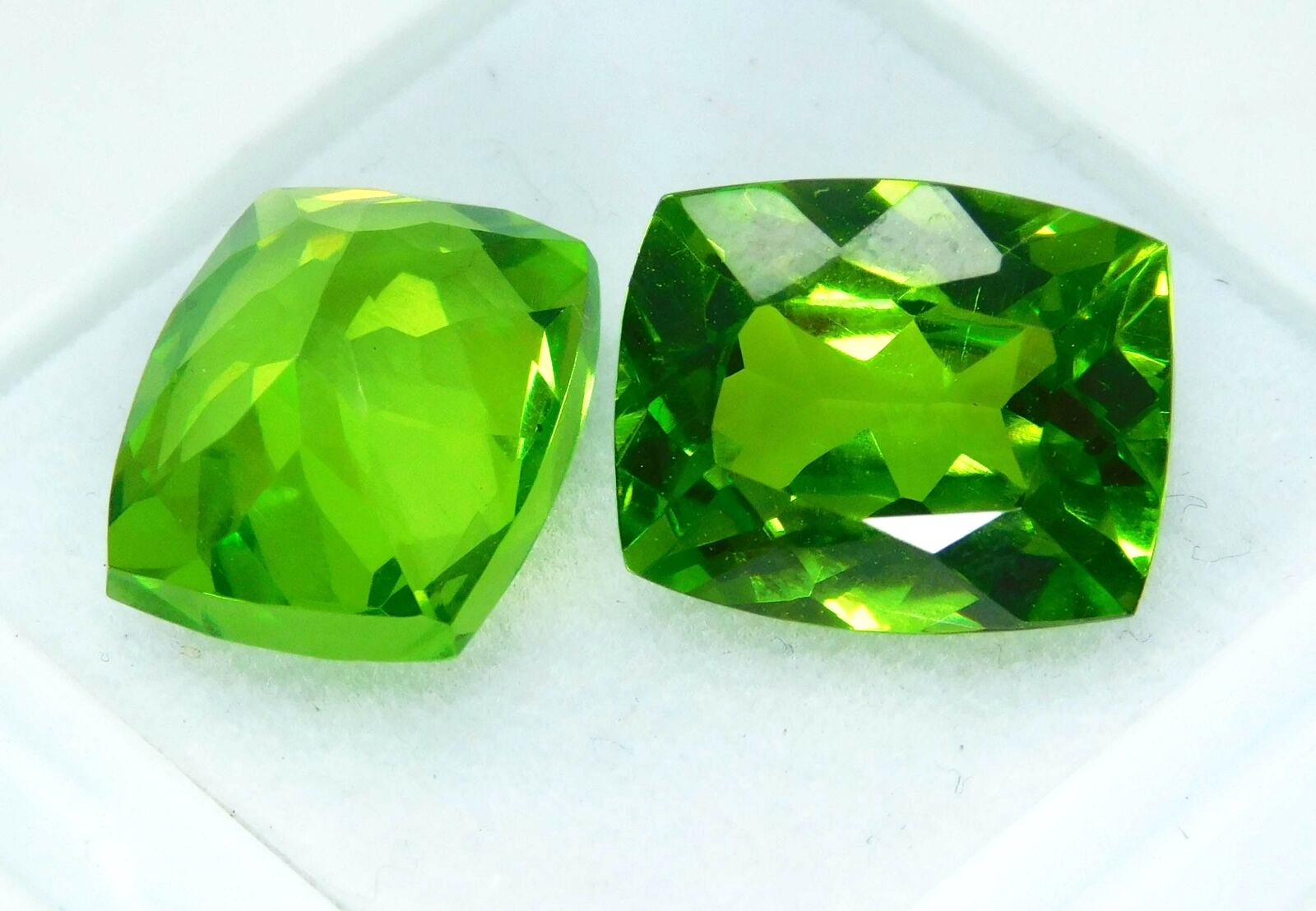 19.00 Ct NATURAL A+ Quality Green PERIDOT Cushion Cut CERTIFIED Gemstone Pair