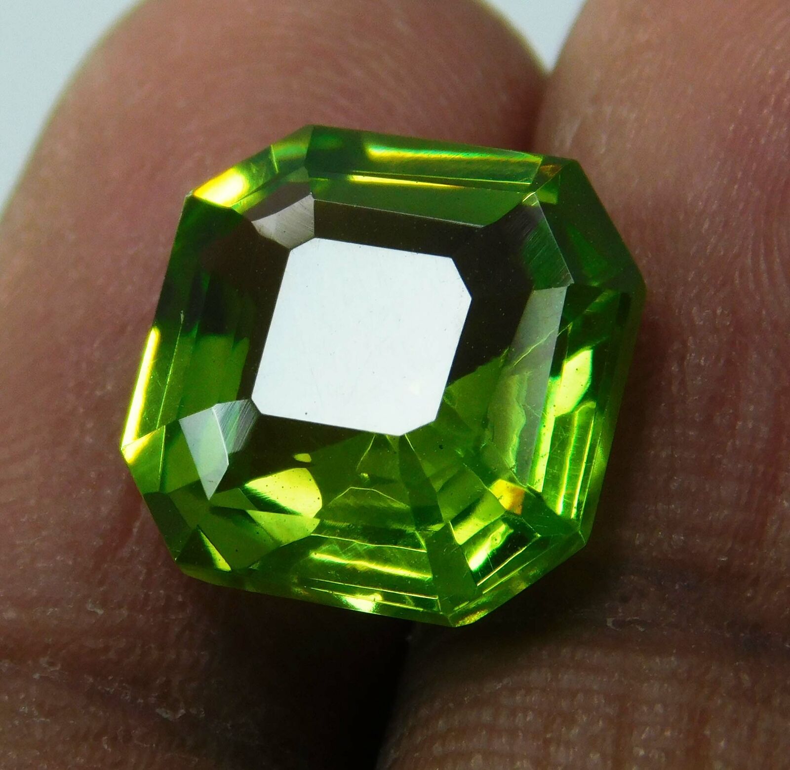 NATURAL Peridot SQUARE CUT 9.80 Ct Faceted Gemstone Best Quality CERTIFIED