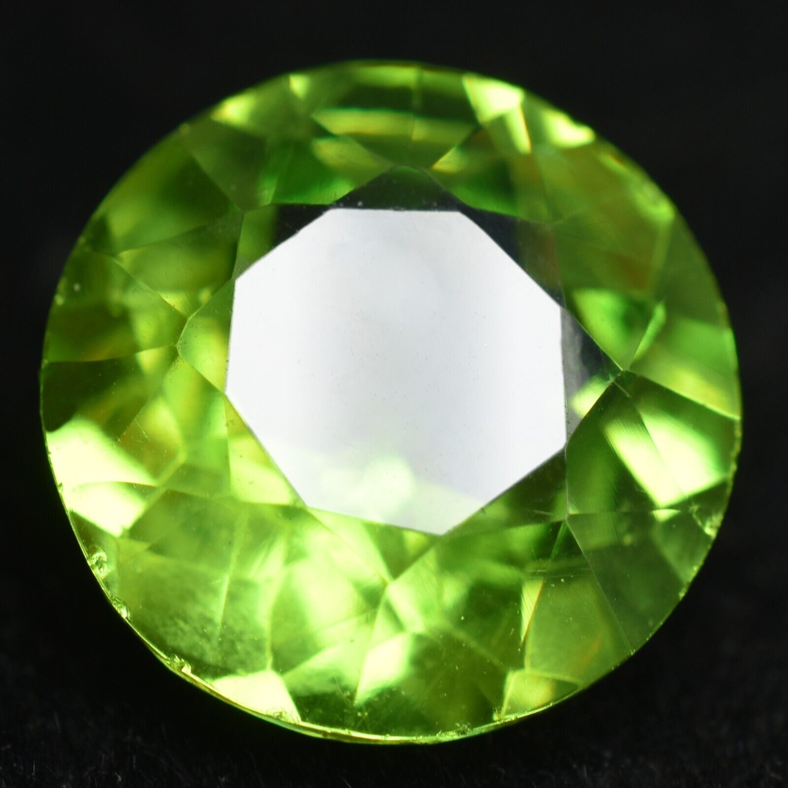 9.00 Carat NATURAL A+ Quality Green PERIDOT Round Cut Faceted CERTIFIED Gemstone