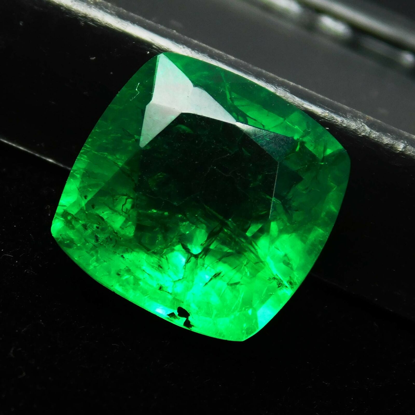 6.00 Ct Natural GREEN Emerald SQUARE Cushion Cut CERTIFIED Loose Gemstone