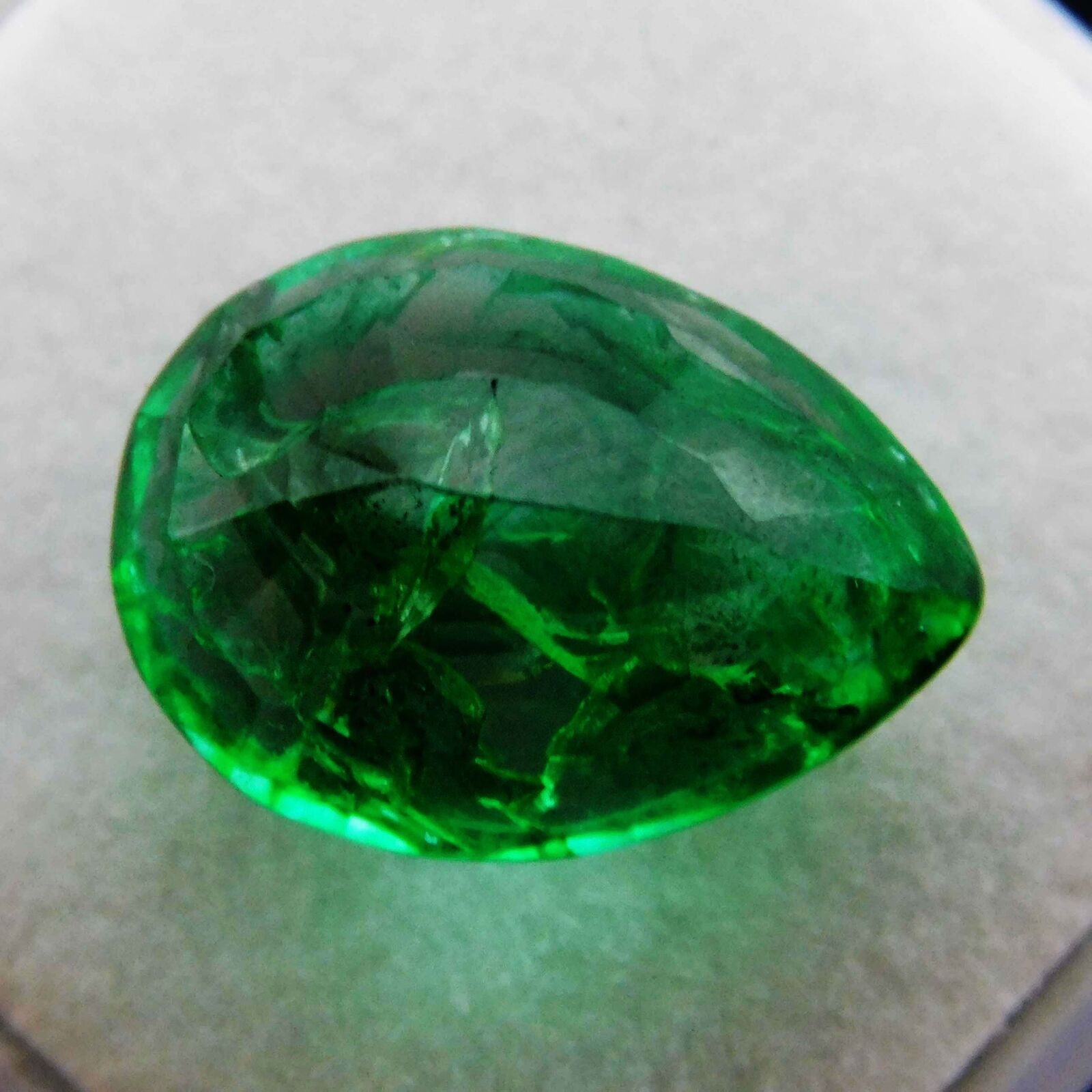 Green COLOMBIAN Emerald Pear Cut CERTIFIED Loose Gemstone 7.60 Ct Natural