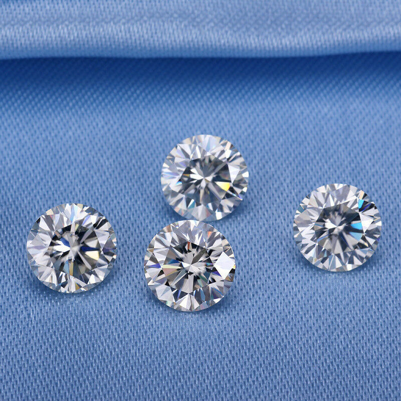 8 MM Synthetic Moissanite Gemstone Certified VVS1 D Color Excellent Round Shape