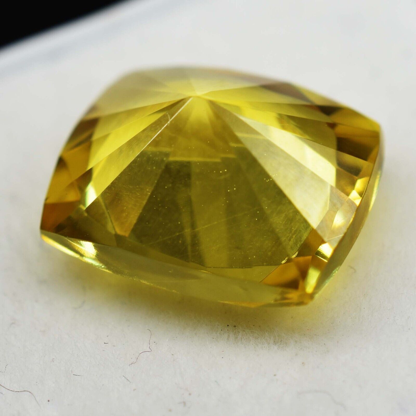 8.75 Ct NATURAL Ceylon Sapphire Cushion Cut YELLOW Loose Gemstone CERTIFIED