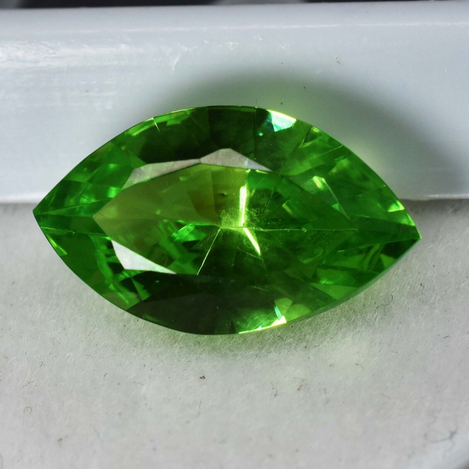 NATURAL Green PERIDOT 8.32 Ct CERTIFIED Marquise Cut Loose Gemstone