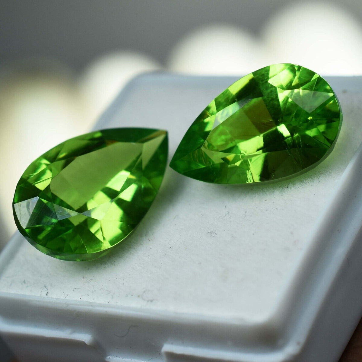 8 to 10 Ct Natural Each GREEN Peridot PEAR CUT Loose Gemstone CERTIFIED Pair