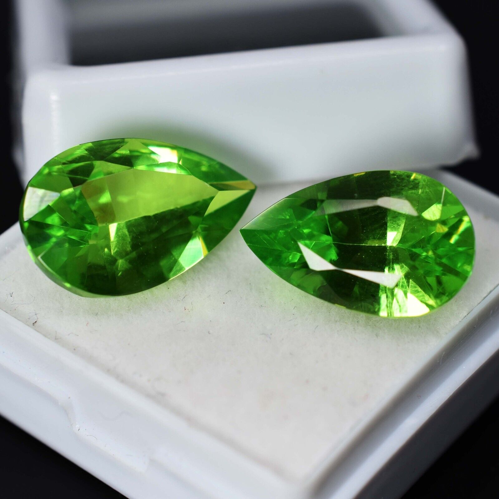 8 to 10 Ct Natural Each GREEN Peridot PEAR CUT Loose Gemstone CERTIFIED Pair