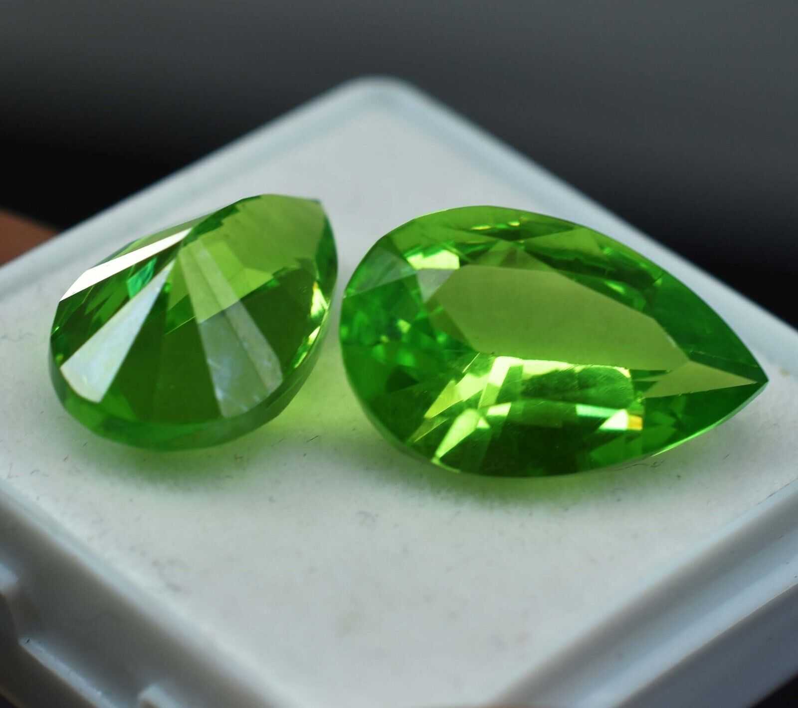 8 to 10 Ct Natural Each GREEN Peridot PEAR CUT Loose Gemstone CERTIFIED Pair