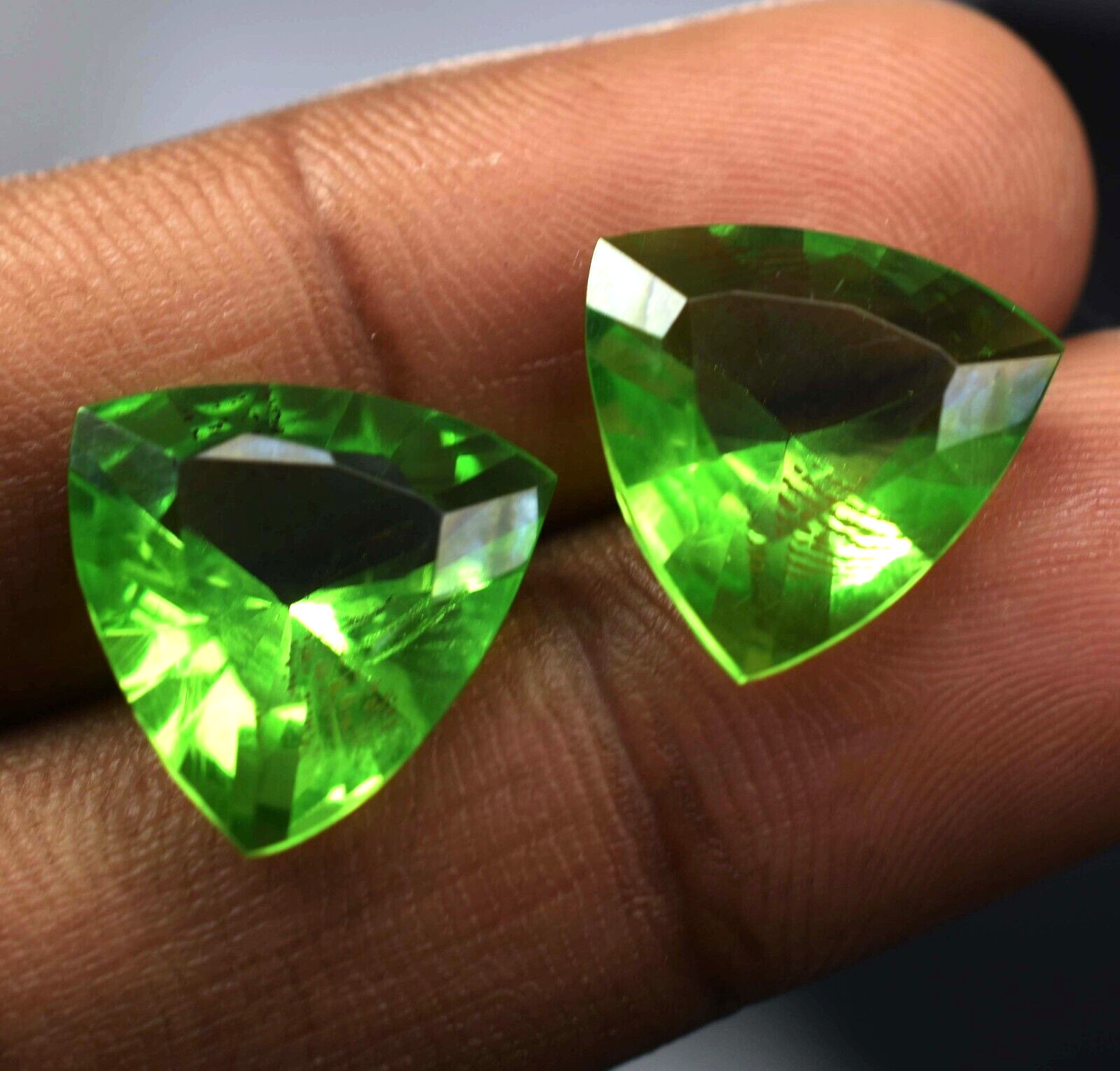 Natural 18.32 Ct Green Peridot CERTIFIED Trillion Cut Pair Loose Gemstone