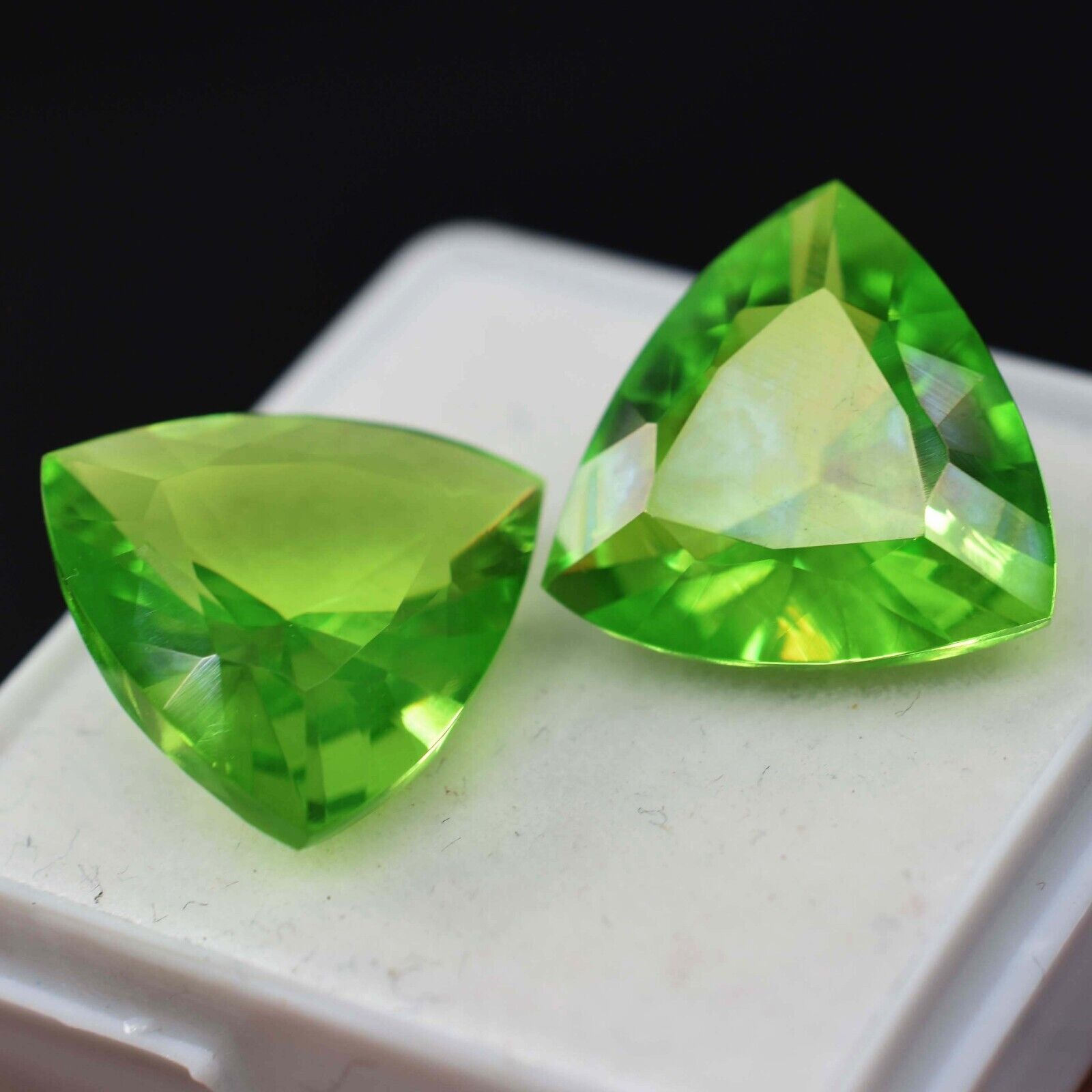 Natural 18.32 Ct Green Peridot CERTIFIED Trillion Cut Pair Loose Gemstone