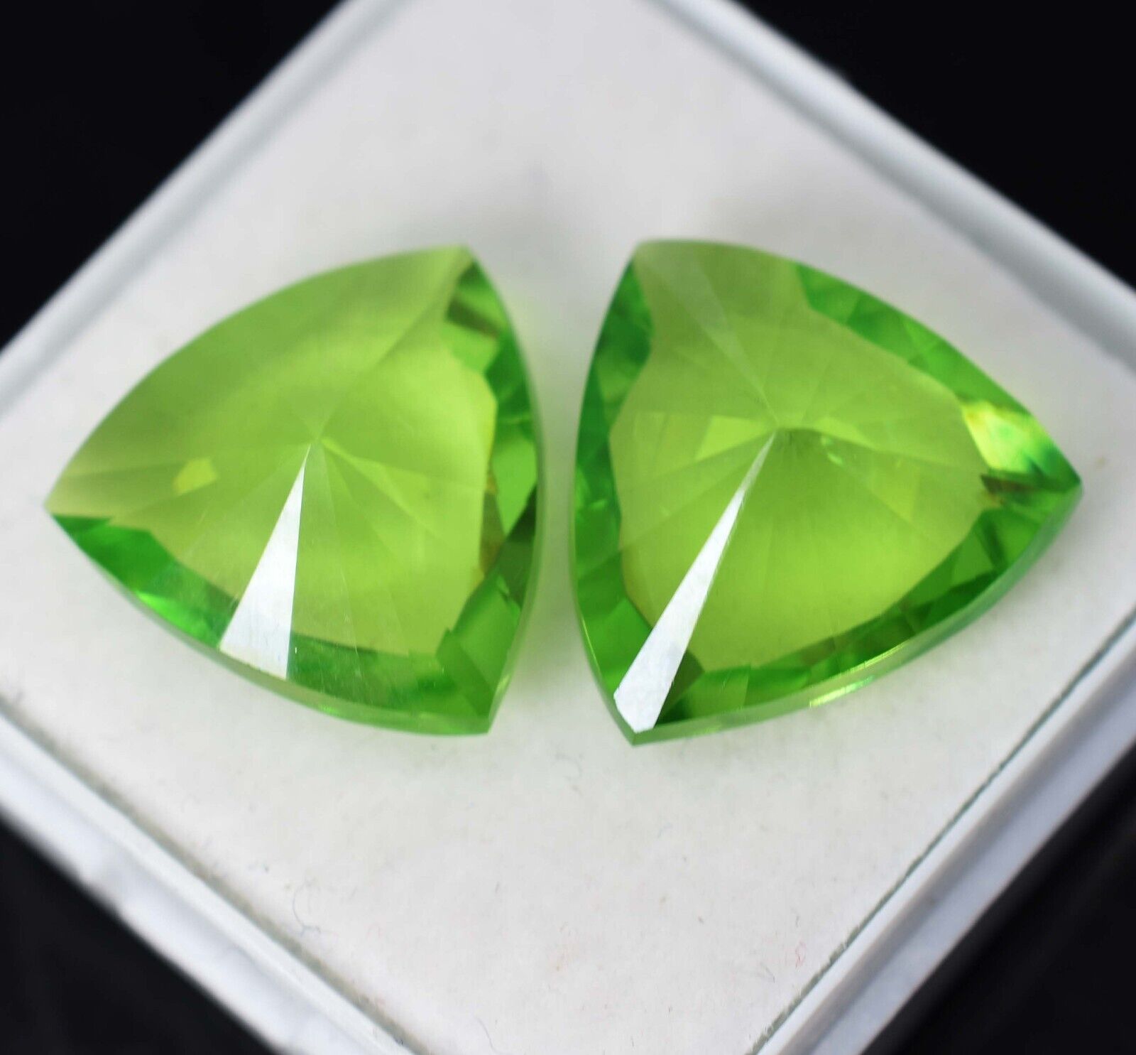 Natural 18.32 Ct Green Peridot CERTIFIED Trillion Cut Pair Loose Gemstone