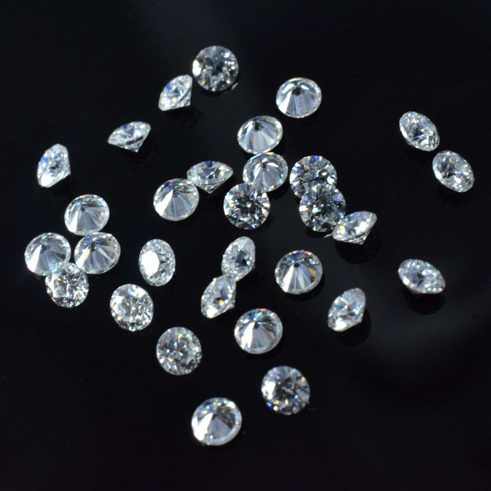 7 MM Gorgeous CERTIFIED D White Color Round Cut Synthetic Moissanite VVS1