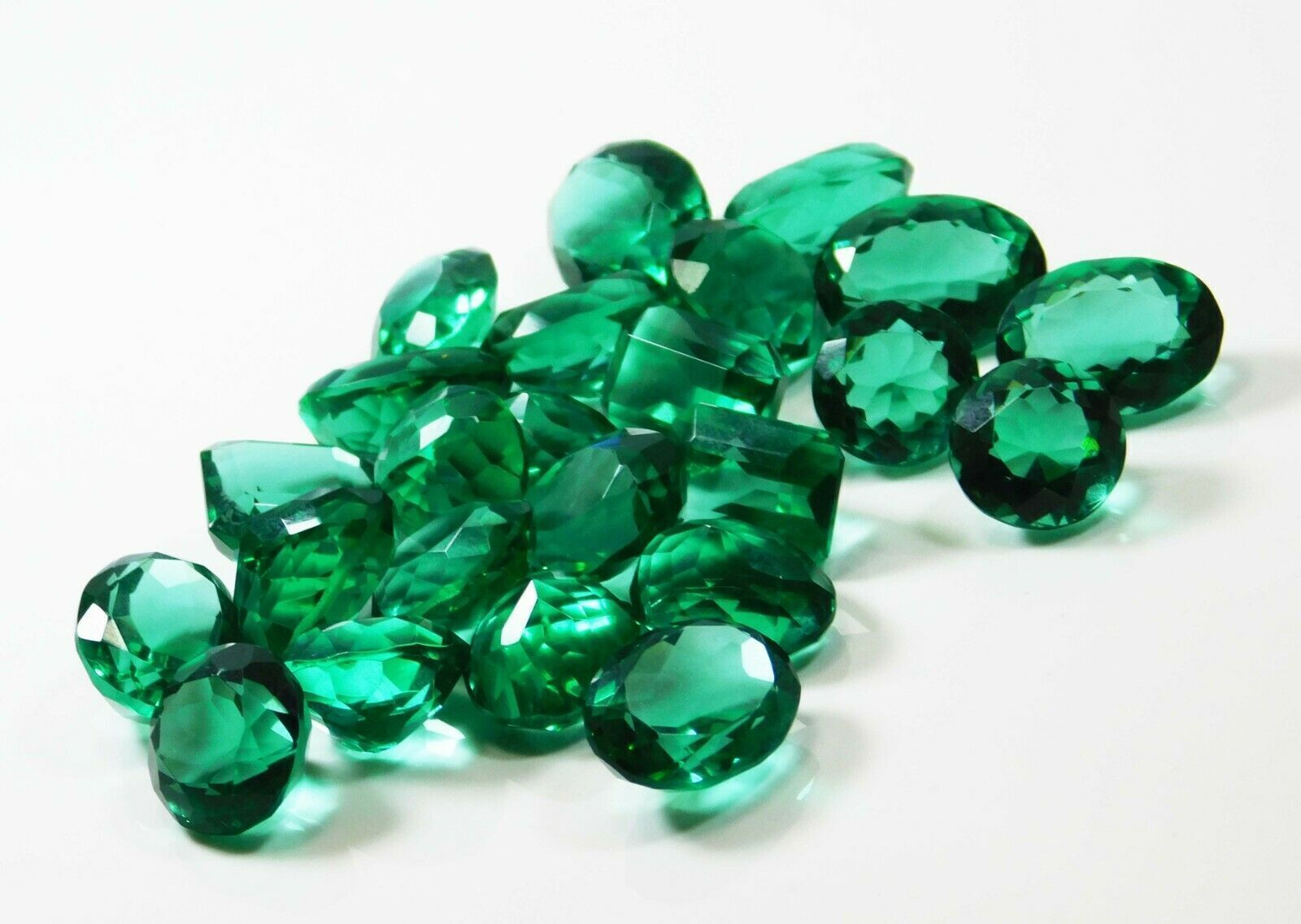 200 Ct  Lab-Created EMERALD Green MIX CERTIFIED AA++ Lot Loose Gemstones