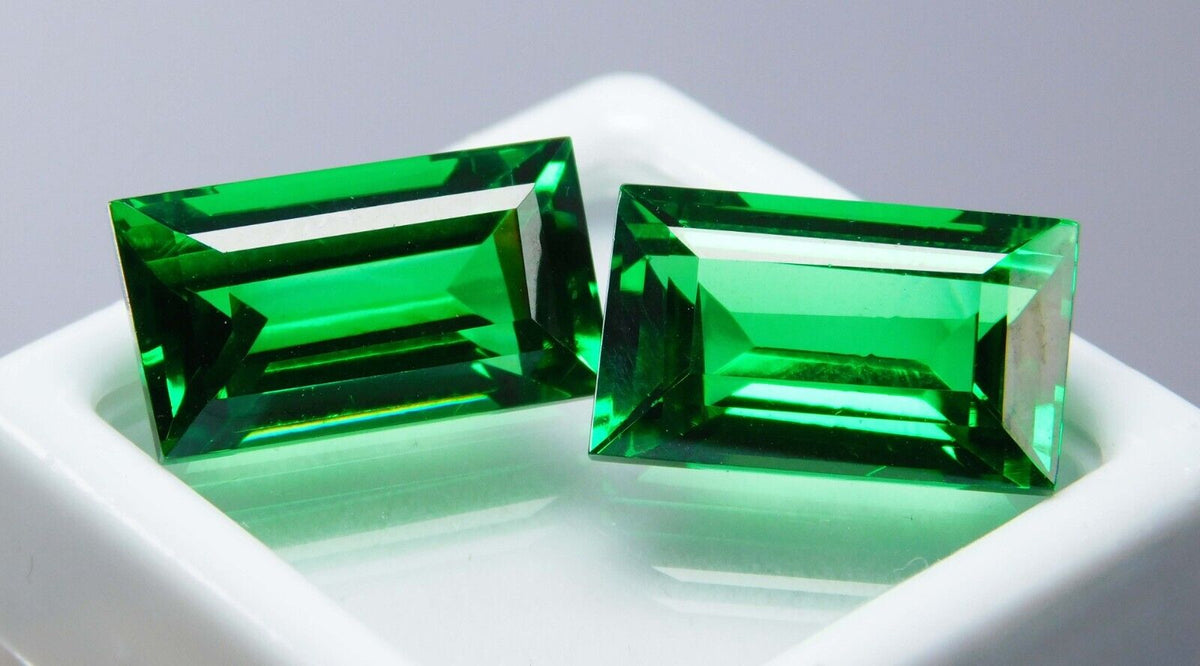 17.85 Ct NATURAL Tsavorite GARNET Green CERTIFIED Emerald Shape Gemstone Pair