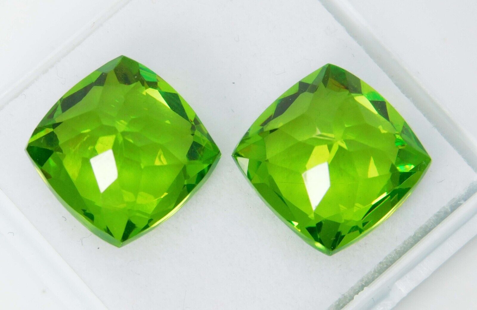 18.69 Ct NATURAL Green Peridot Square Shape CERTIFIED Loose Gemstones Pair