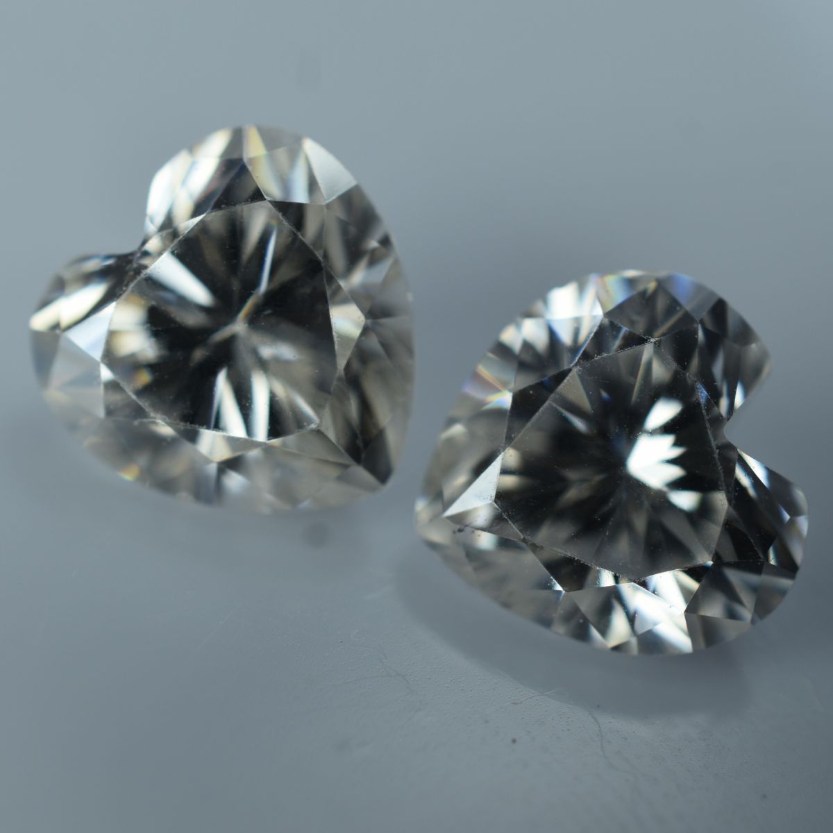 Moissanite Pair Loose Gemstone CERTIFIED 9x9 mm VVS1 D Color Heart Shape 2 Pcs