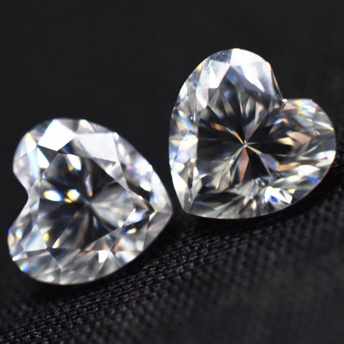 CERTIFIED 2 Pcs Moissanite Gemstone 10x10 mm VVS1 D Color Pair Of Heart Shape