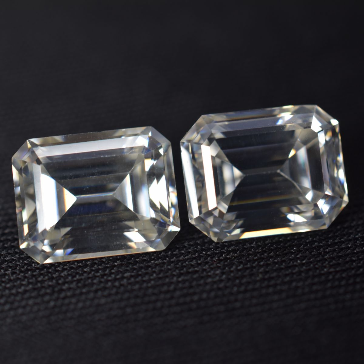 Pair Moissanite Gemstone 8.72 Ct Emerald Cut CERTIFIED D Color VVS1 11x9 MM